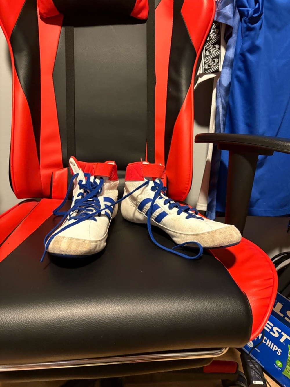 Adidas wrestling shoes size 10 1/2 - Picture 2 of 4